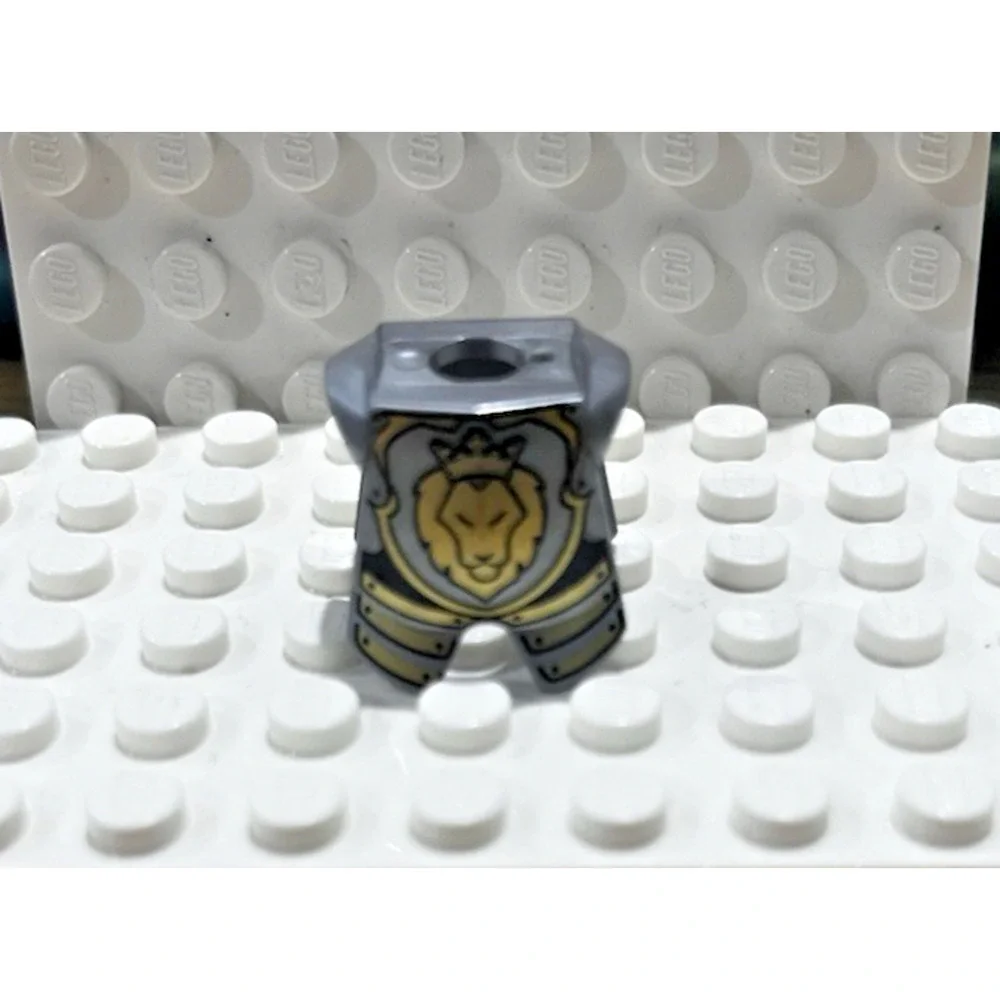 Lego Vintage Gold Lion Head Gray Armor Accessory
